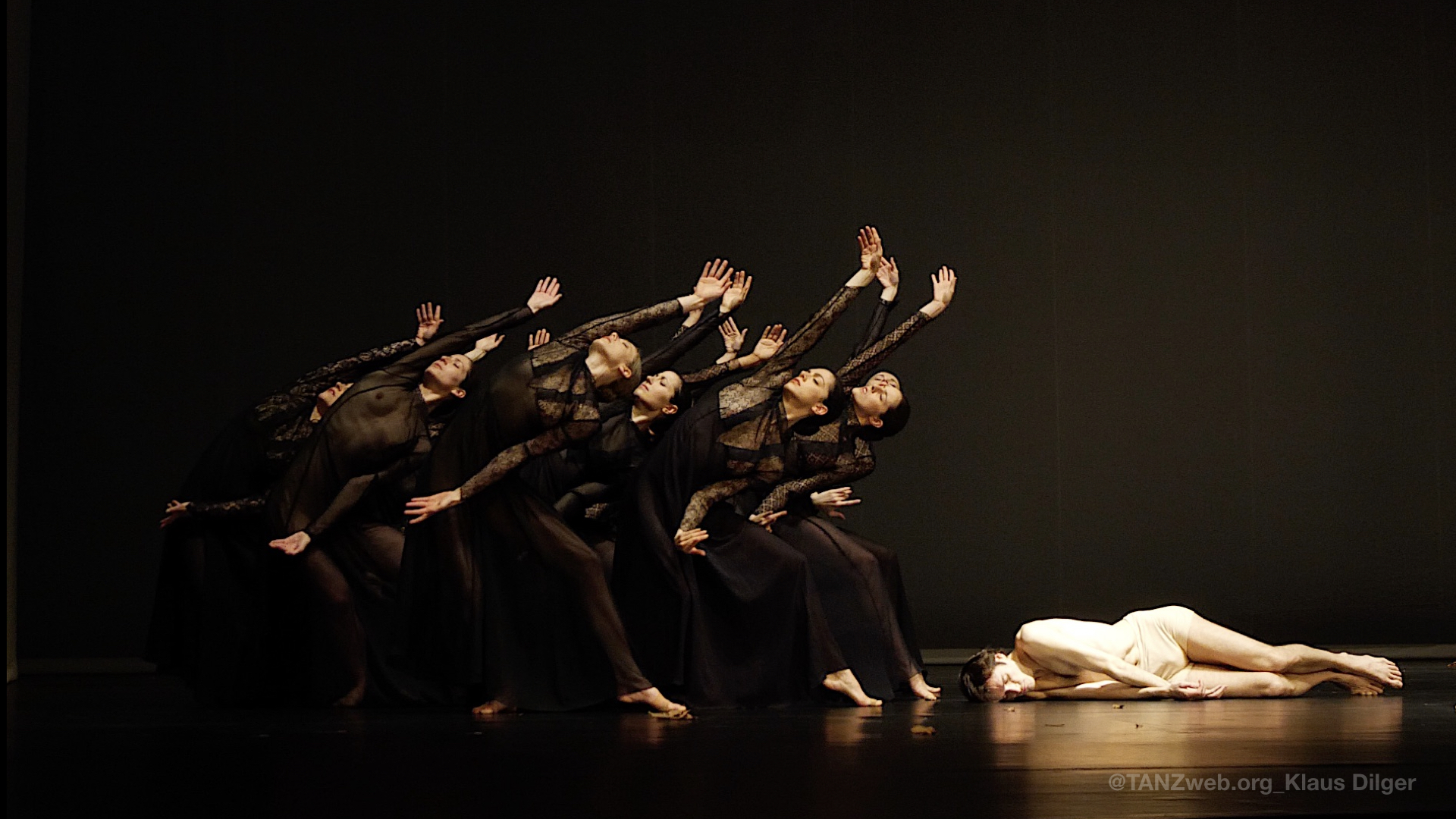 rpheus-und-Eurydike_Pina-Bausch©TANZweb.org_Klaus-Dilger