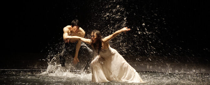 VOLLMOND_Pina-Bausch©TANZweb.org_Klaus-Dilger.