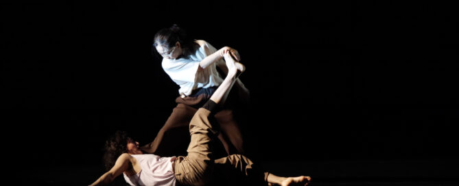 Wen-Hui_Giving-Birth-Report©TANZweb.org_Klaus-Dilger